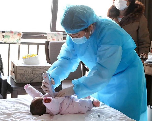 媽媽“雙線”戰(zhàn)疫，女兒報(bào)考醫(yī)學(xué)專業(yè)被錄取